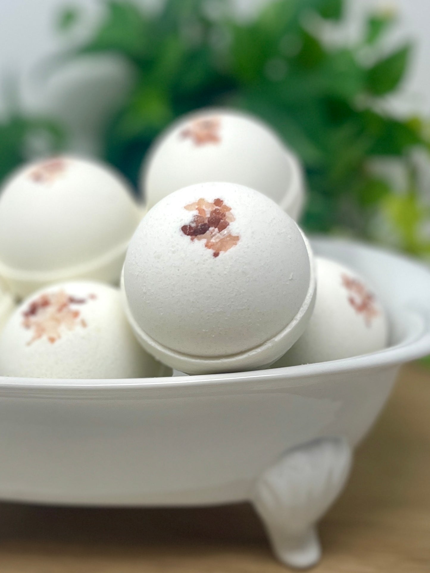 Pink Grapefruit Bath Bomb
