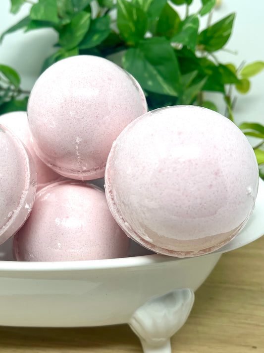 Strawberry Guava Bath Bomb